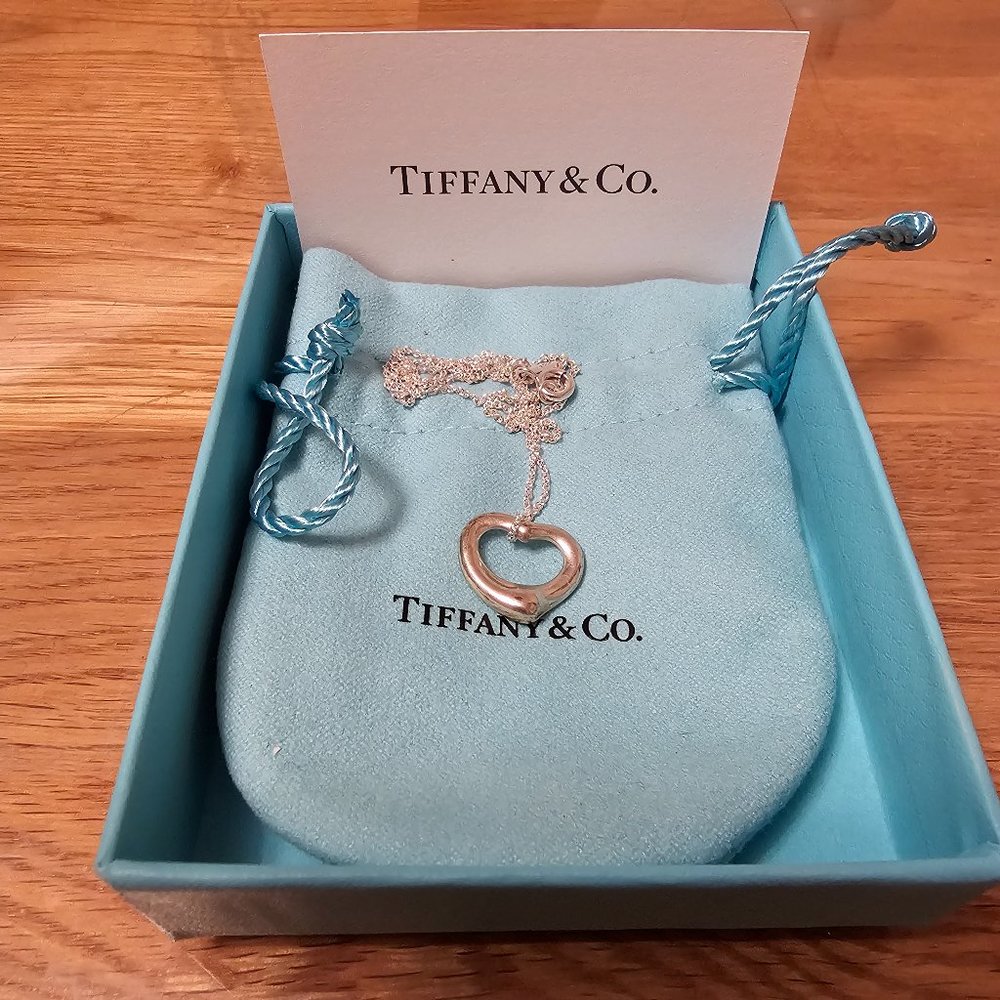 Elsa Peretti Open Heart Pendant